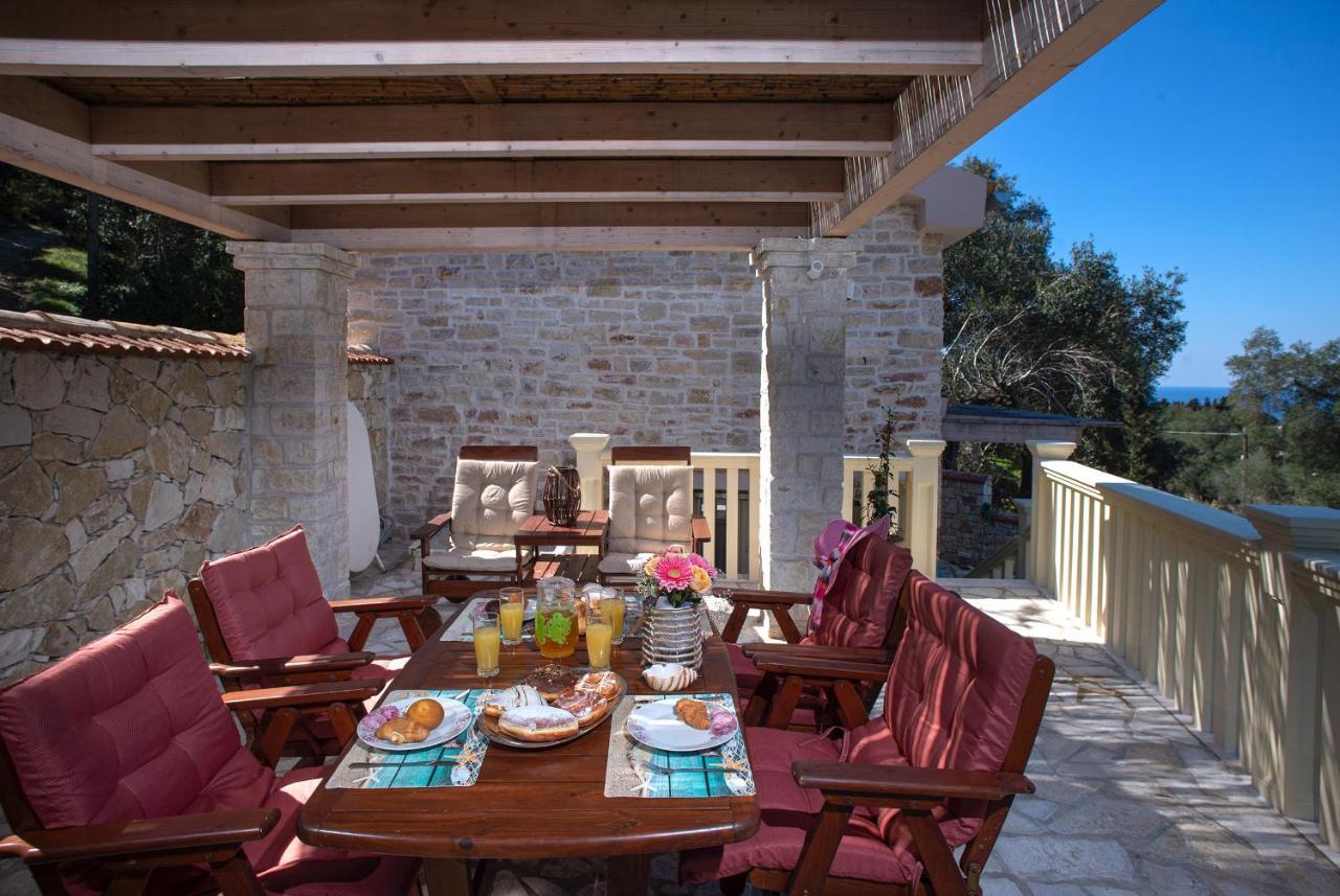 Villa Family'S Nest Lákka Exterior foto